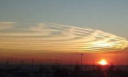 رسم أحد ملاعب بطولة كأس الخليج 25 فوق جبل سنجار